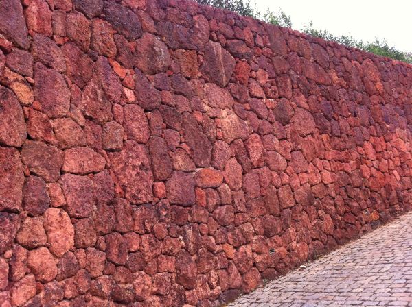 Muro de Pedra Canga - ART Pedras